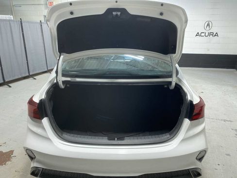 Used 2023 Kia Forte LXS FWD image 19