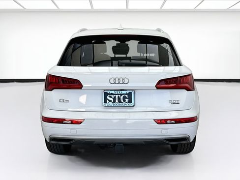 Used 2018 Audi Q5 2.0T Premium AWD/4WD image 5