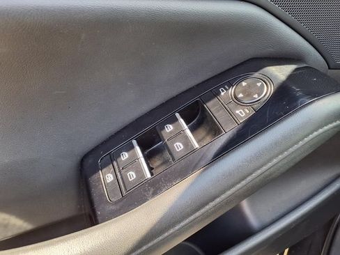 Used 2025 MAZDA MAZDA3 s FWD image 24