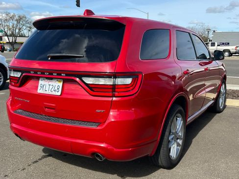 Used 2022 Dodge Durango GT image 2