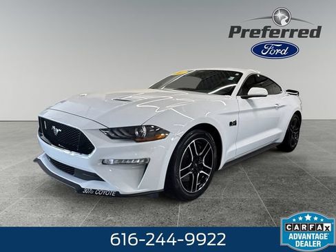 Used 2022 Ford Mustang GT w/ Equipment Group 301A RWD image 10