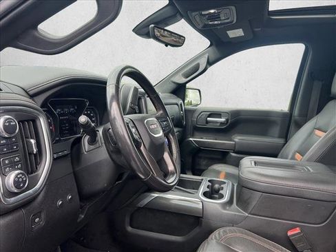 Used 2021 GMC Sierra 1500 AT4 w/ AT4 Value Package AWD/4WD image 9
