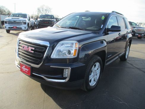 Used 2016 GMC Terrain SLE w/ Driver Alert Package I image 9