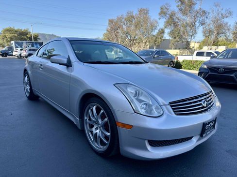 Used 2007 INFINITI G35 Coupe w/ Premium Pkg image 6