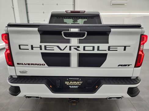 Used 2023 Chevrolet Silverado 1500 RST w/ Redline Edition AWD/4WD image 29