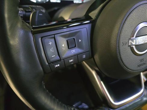 Used 2022 Nissan Pathfinder Platinum w/ Cargo Package AWD/4WD image 19