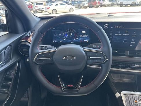 New 2026 Chevrolet Equinox RS w/ Convenience Package III AWD/4WD image 22
