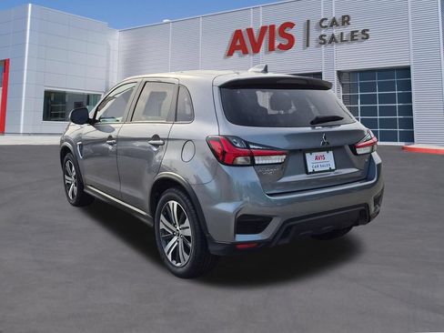 Used 2025 Mitsubishi Outlander Sport SE AWD/4WD image 7