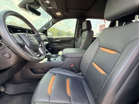 Used 2024 GMC Sierra 1500 AT4 w/ Technology Package AWD/4WD image 20