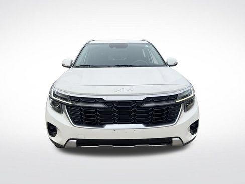 Certified 2024 Kia Seltos S FWD image 2
