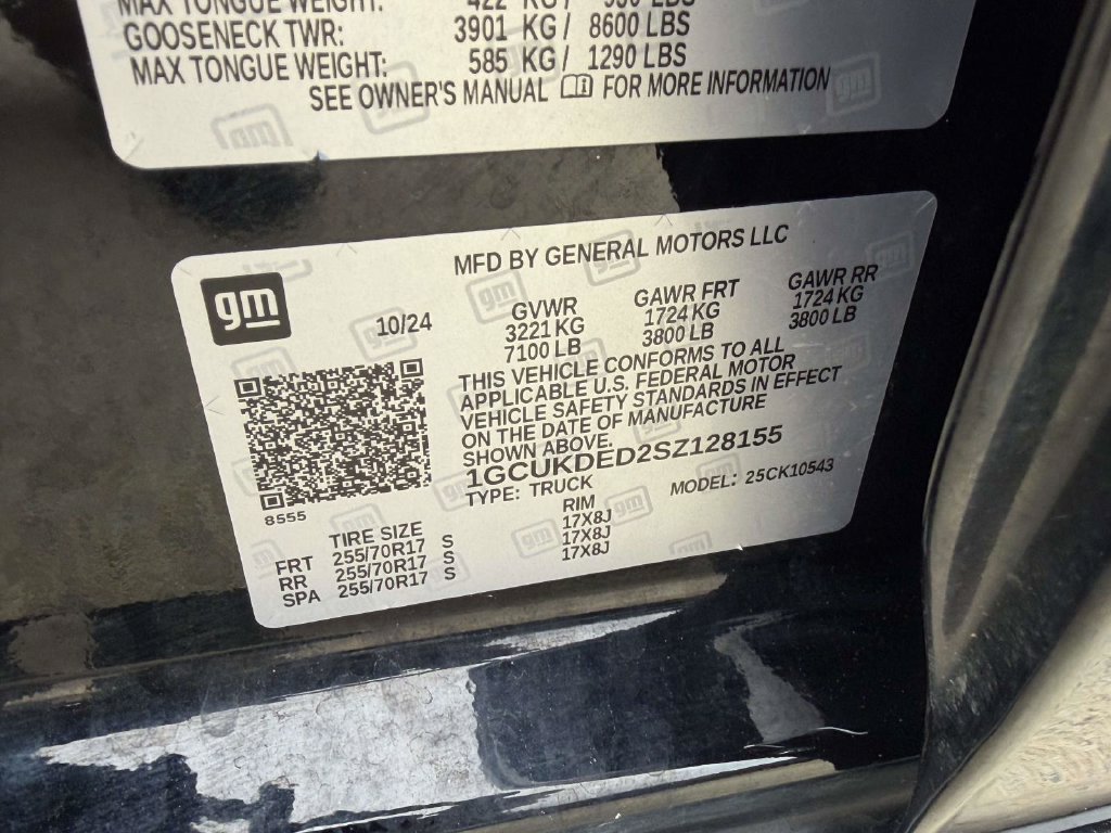 Used 2025 Chevrolet Silverado 1500 LT AWD/4WD image 29