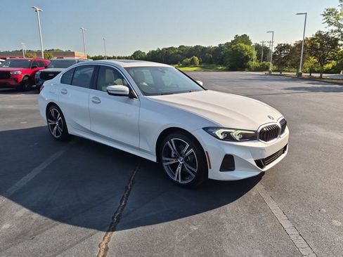 Used 2024 BMW 330i xDrive Sedan w/ Premium Package AWD/4WD image 1