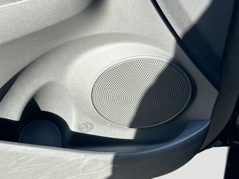 Used 2023 Hyundai Kona SEL w/ Convenience Package image 18