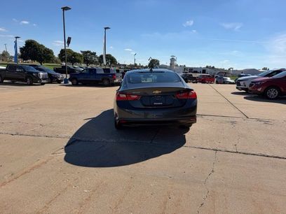 Certified 2017 Chevrolet Malibu LT w/ Leather Package