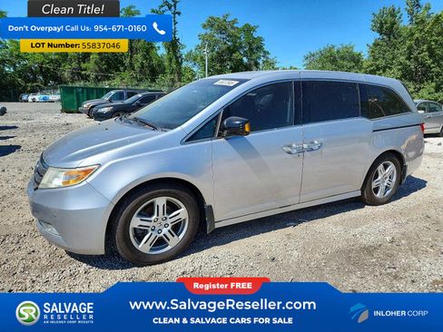 Used 2013 Honda Odyssey Touring image 1