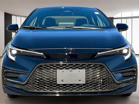 Used 2026 Toyota Corolla XSE image 2