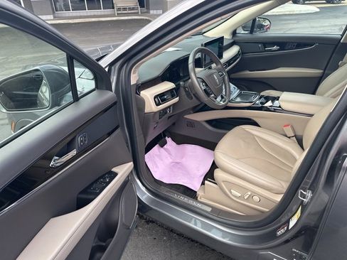 Used 2022 Lincoln Nautilus Reserve image 15