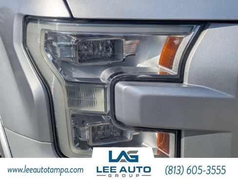 Used 2017 Ford F150 Lariat w/ Equipment Group 502A Luxury AWD/4WD image 9