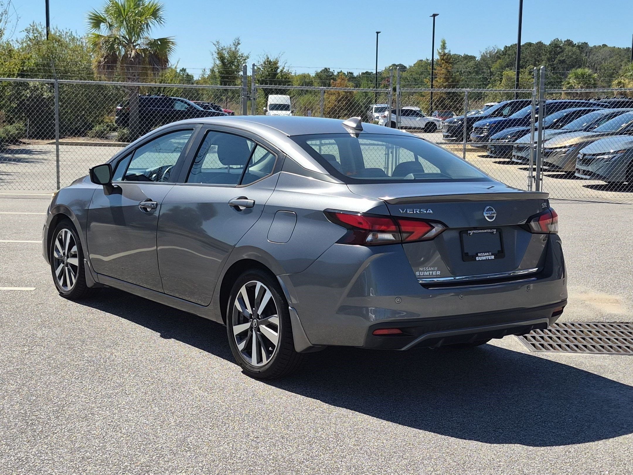 Certified 2020 Nissan Versa SR w/ Electronics Package FWD image 6