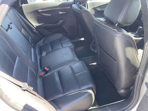 Used 2016 Chevrolet Impala LTZ FWD image 14