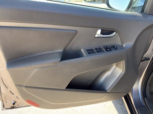 Used 2012 Kia Sportage EX FWD image 13