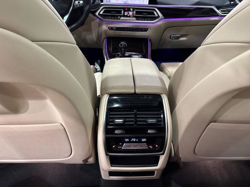 Used 2021 BMW X5 xDrive40i w/ Premium Package image 60