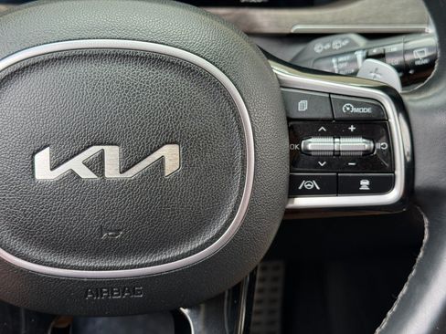 Used 2023 Kia Sorento SX Prestige AWD/4WD image 22