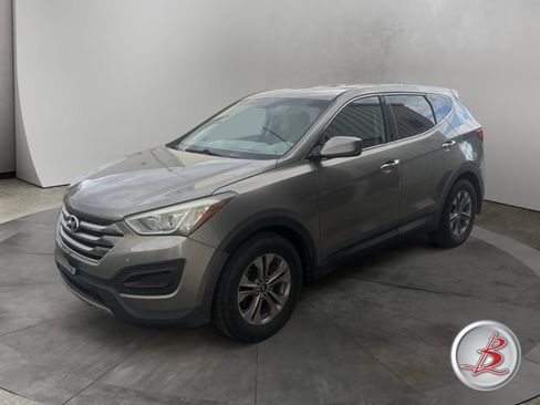 Used 2015 Hyundai Santa Fe Sport AWD/4WD image 2