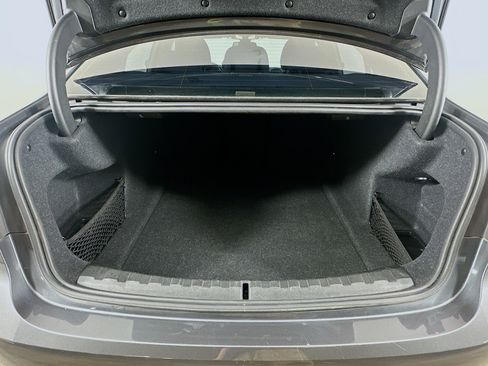Used 2020 BMW 330i Sedan w/ Convenience Package RWD image 30