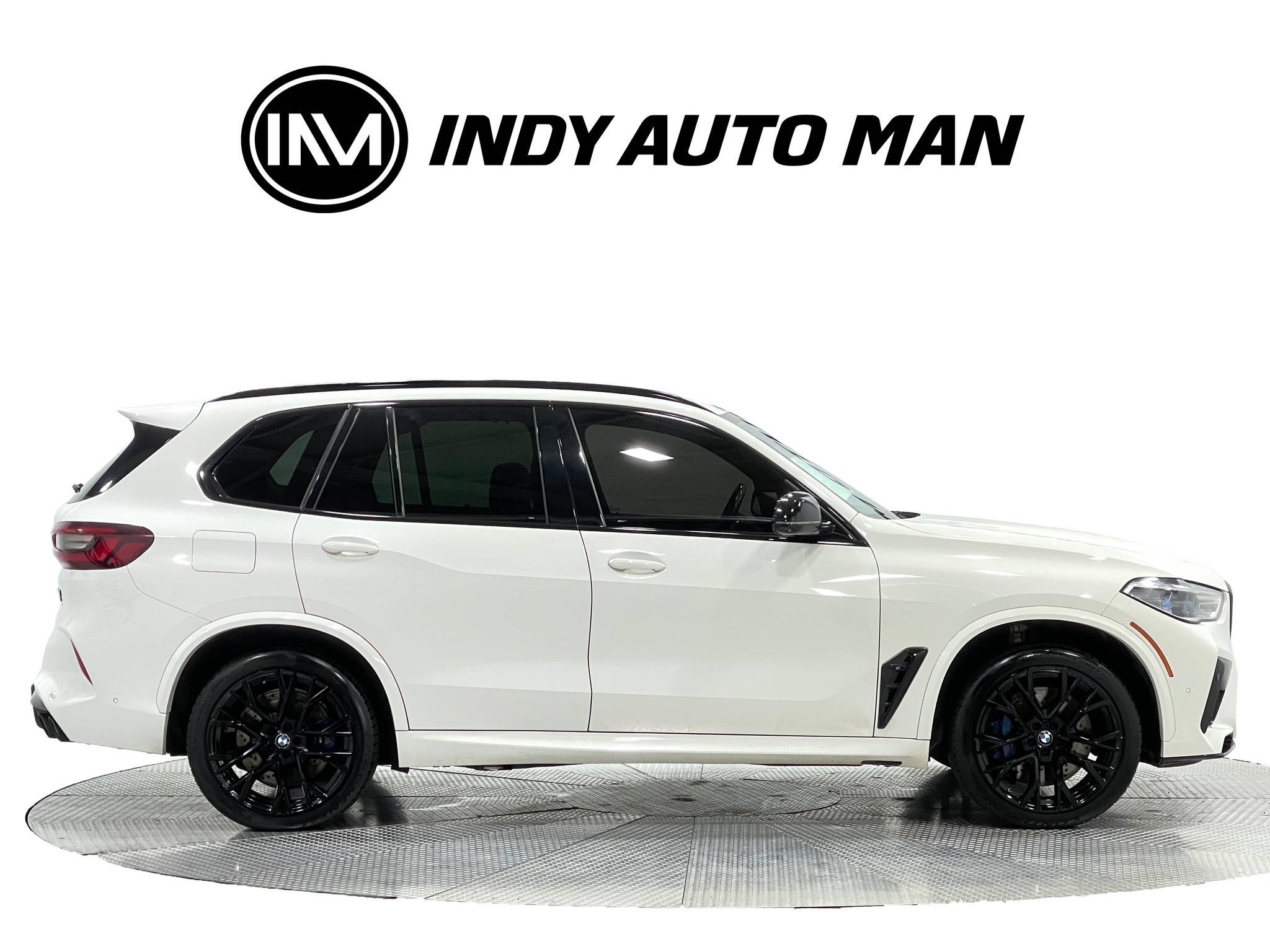 Used 2021 BMW X5 M w/ Competition Package AWD/4WD image 3