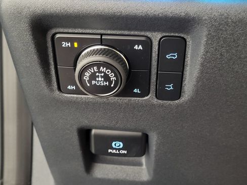 New 2027 Ford Expedition Tremor w/ Driver's Package AWD/4WD image 23