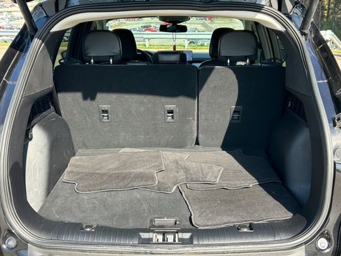 Used 2023 Ford Escape Platinum image 23