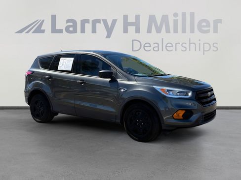 Used 2018 Ford Escape S image 8