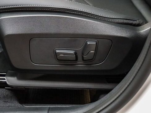 Used 2026 BMW X1 xDrive28i image 22