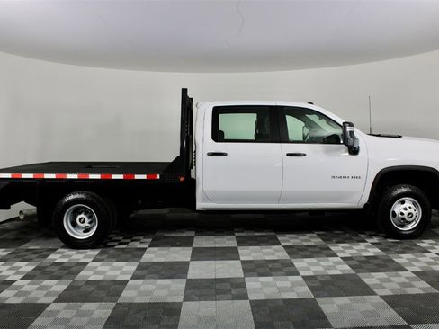 Used 2022 Chevrolet Silverado 3500 W/T w/ WT Fleet Convenience Package image 9