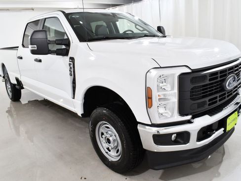 New 2026 Ford F350 XL w/ XL Driver Assist Package image 5