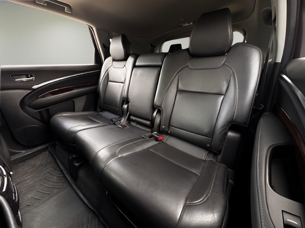Used 2018 Acura MDX w/ Technology Package FWD image 18