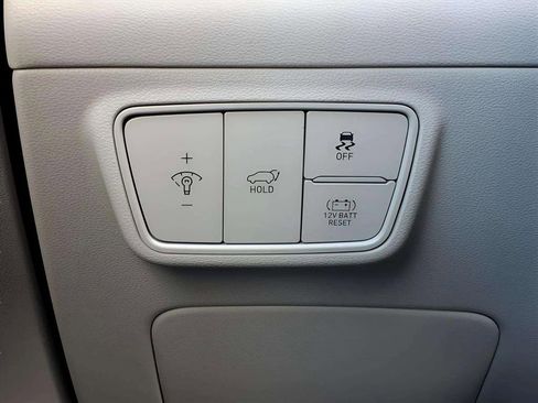 Certified 2024 Hyundai Tucson Limited image 16