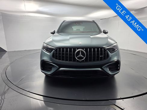 Used 2025 Mercedes-Benz GLC 43 AMG 4MATIC image 2