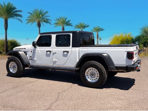Used 2022 Jeep Gladiator Mojave w/ LED Lighting Group AWD/4WD image 3