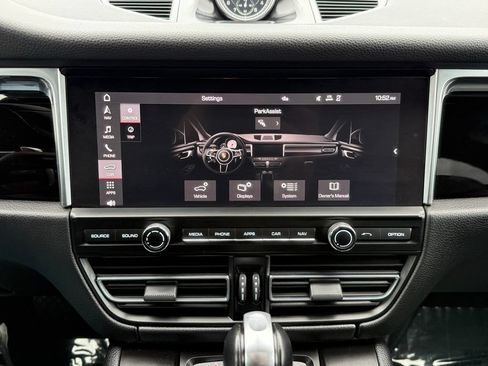 Used 2020 Porsche Macan S AWD/4WD image 37
