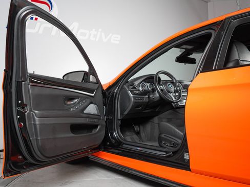 Used 2014 BMW M5 RWD image 49