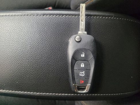 Used 2018 Chevrolet Cruze LS image 32