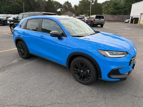 Used 2026 Honda HR-V Sport image 2