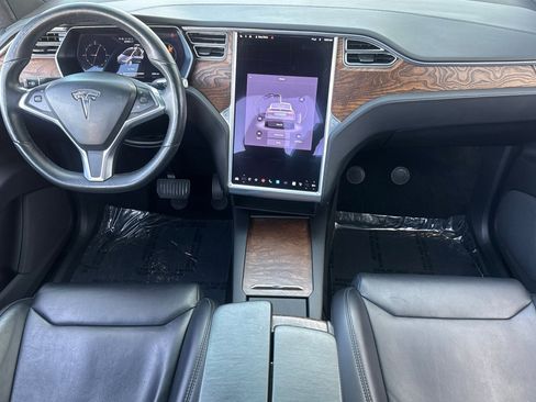 Used 2017 Tesla Model X 100D image 15