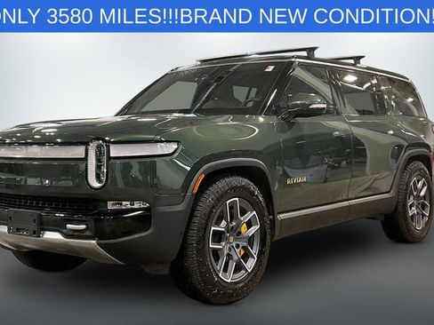 Used 2023 Rivian R1S Adventure AWD/4WD image 2