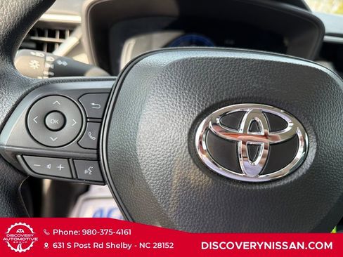 Used 2026 Toyota Corolla LE image 22