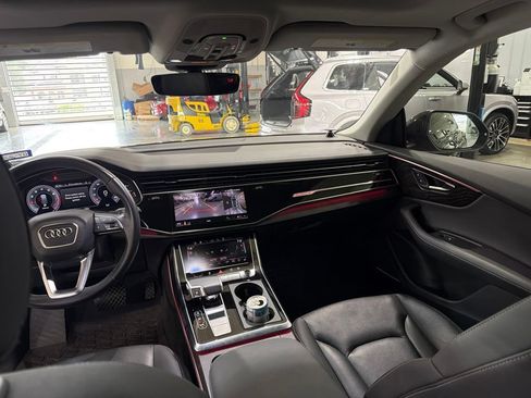 Used 2023 Audi Q8 Prestige AWD/4WD image 15