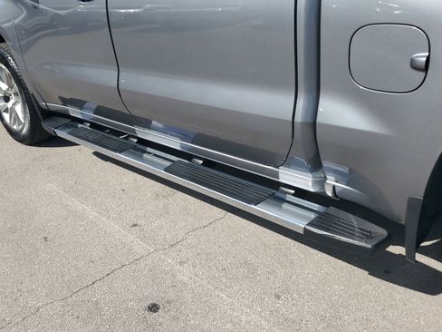 Used 2019 Chevrolet Silverado 1500 High Country w/ Technology Package image 30