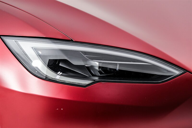 Used 2025 Tesla Model S Plaid AWD/4WD image 4